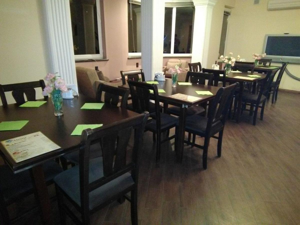 יירבאן Gem Hostel מראה חיצוני תמונה