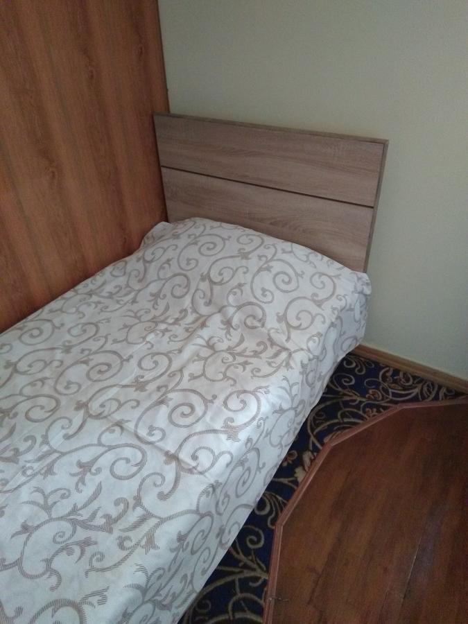 יירבאן Gem Hostel מראה חיצוני תמונה